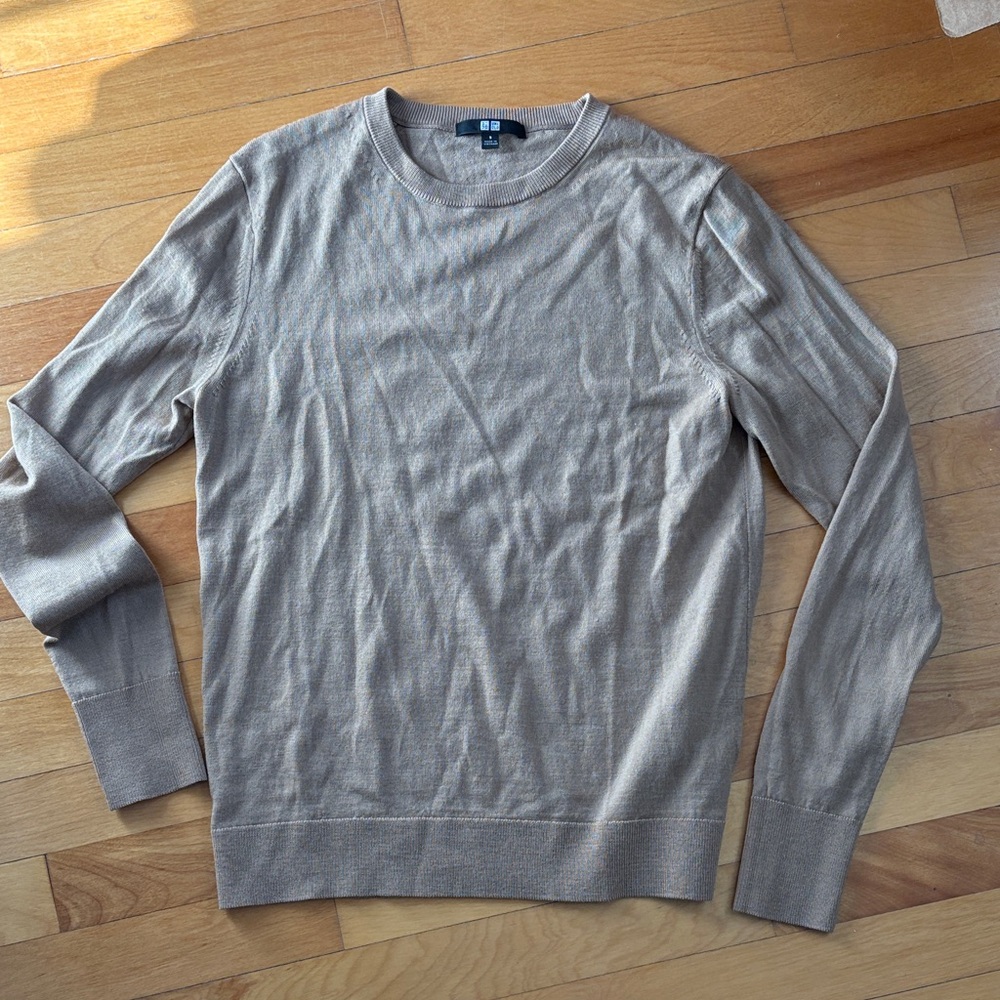 Uniqlo women’s camel colored merino Crewneck Sweater